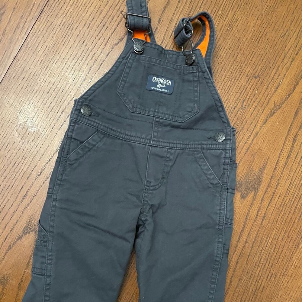 OshKosh Fleece lined overalls 6m
